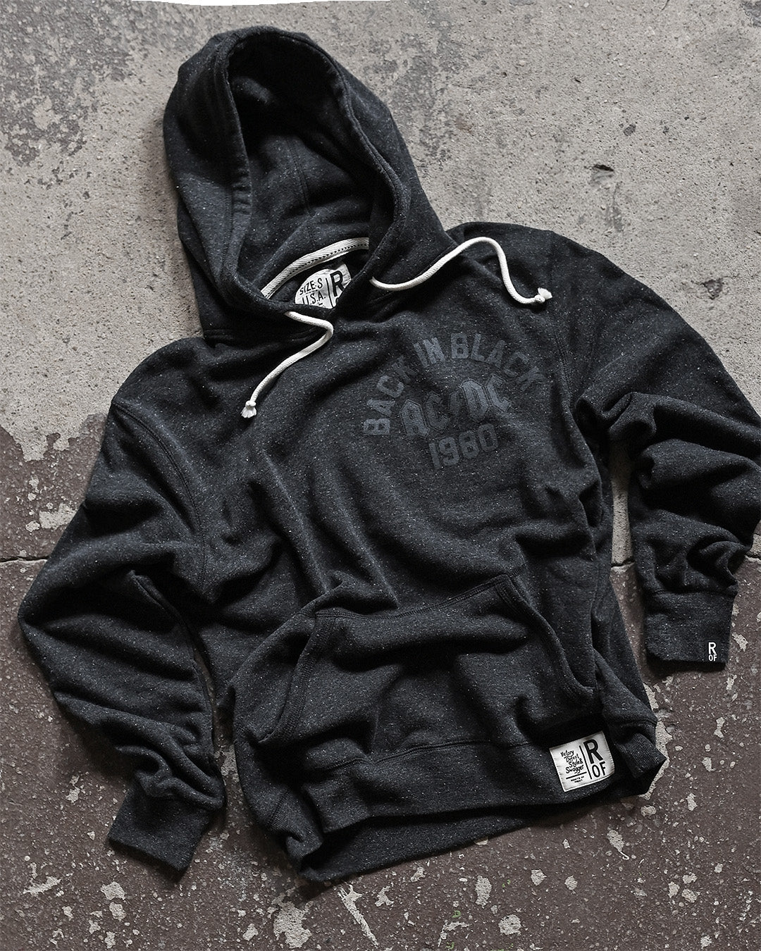 AC/DC Back in Black '80 Black PO Hoody - Roots of Fight