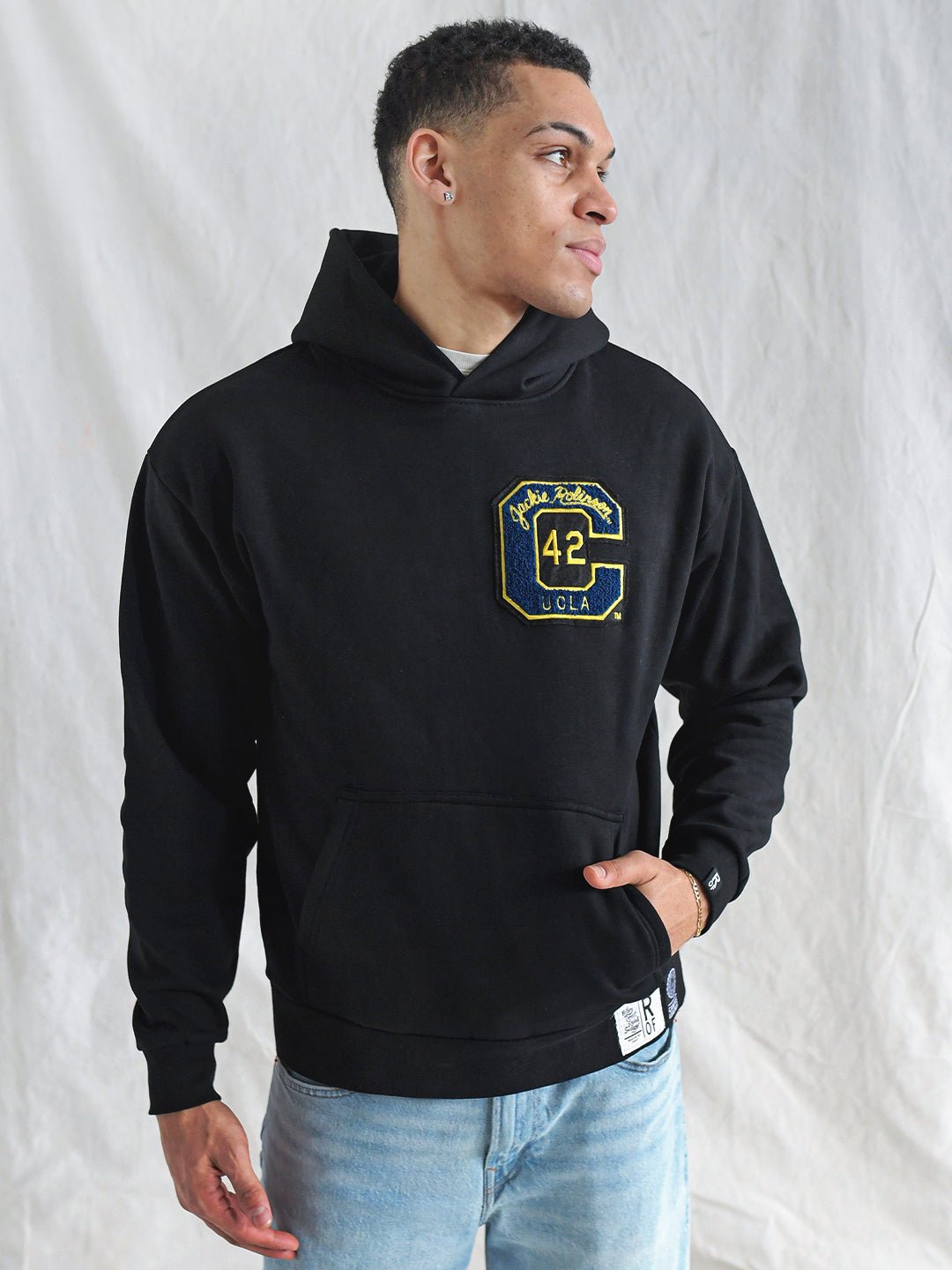 ucla-jackie-robinson-4-sport-