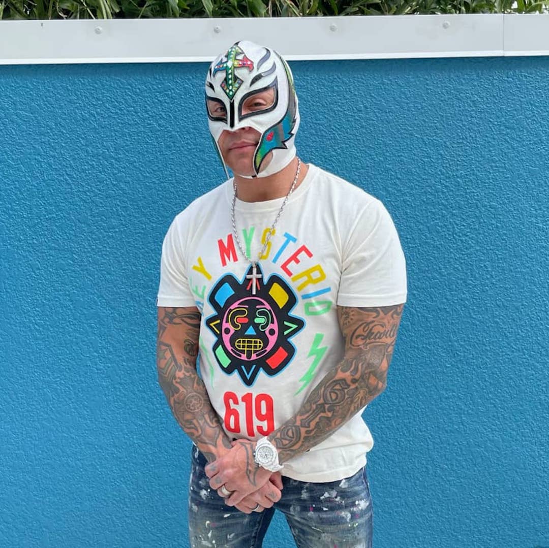 Rey Mysterio - Roots of Fight