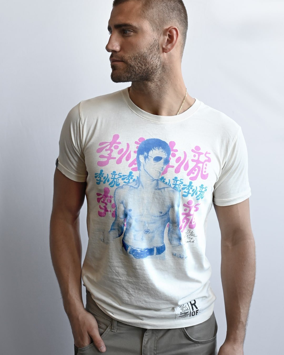 Bruce Lee Photo Vintage White Tee - Roots of Fight