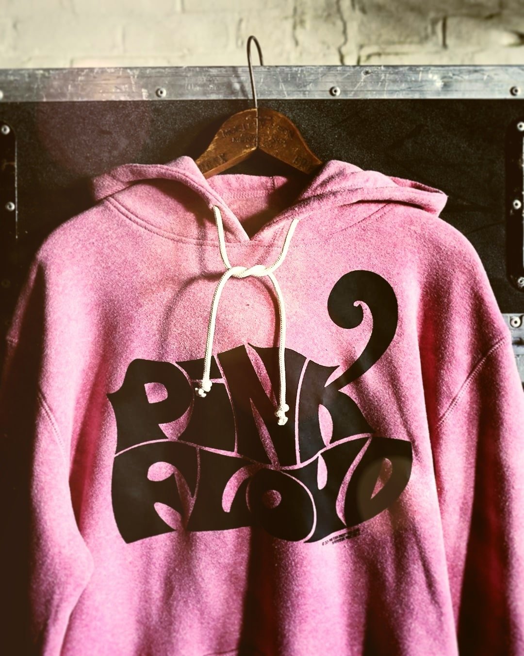Pink Floyd Classic Pink PO Hoody - Roots of Fight