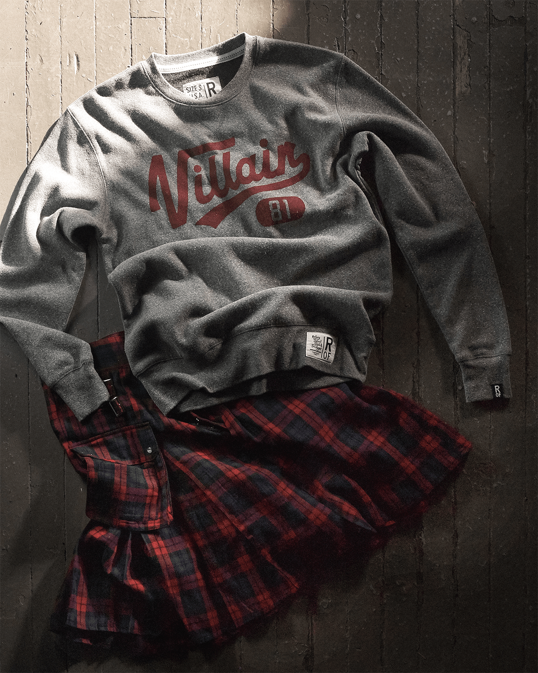 Roddy Piper Villain '81 Grey Sweatshirt - Roots of Fight