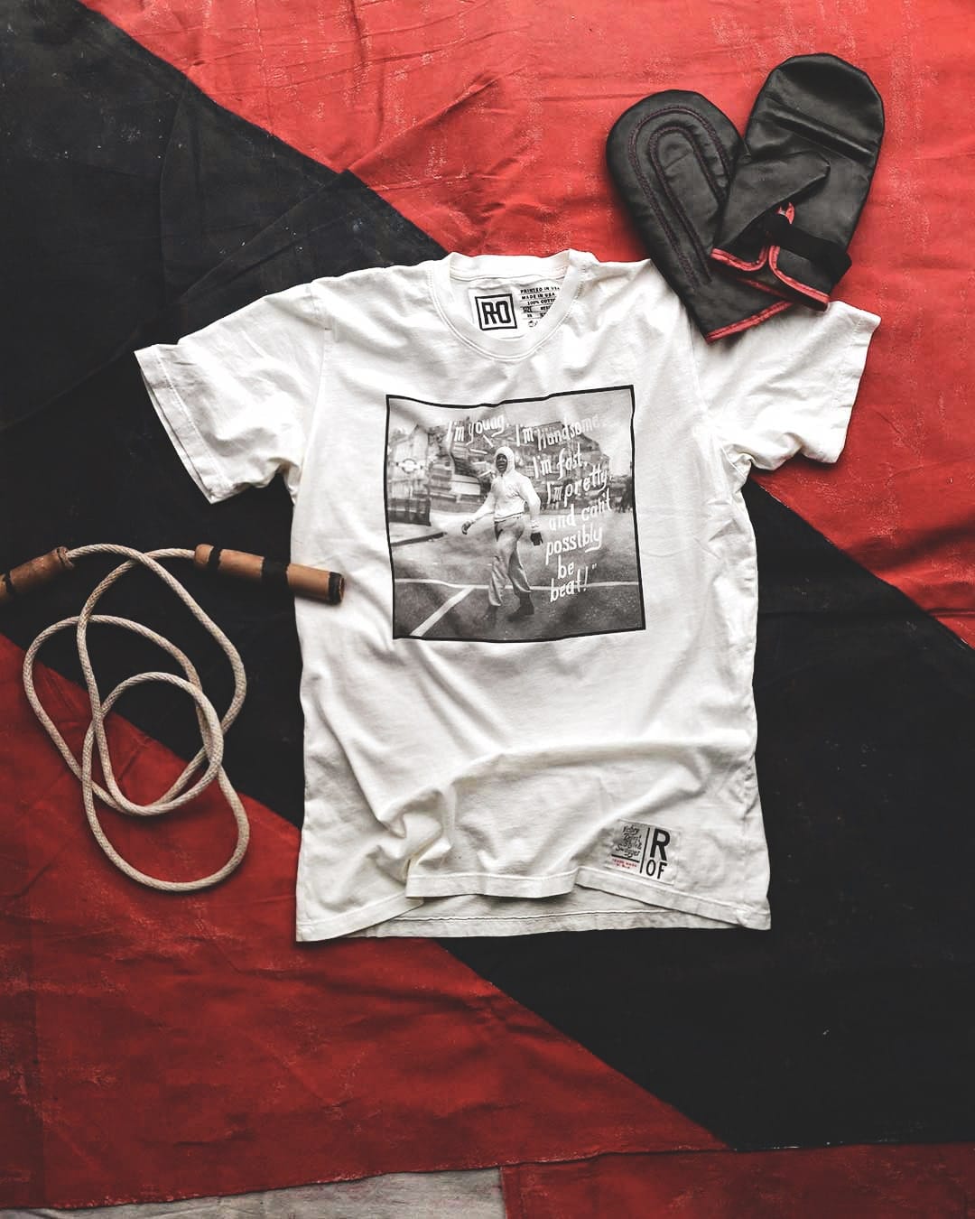Ali &quot;Can&#39;t Possibly Be Beat&quot; Photo Tee - Roots of Fight
