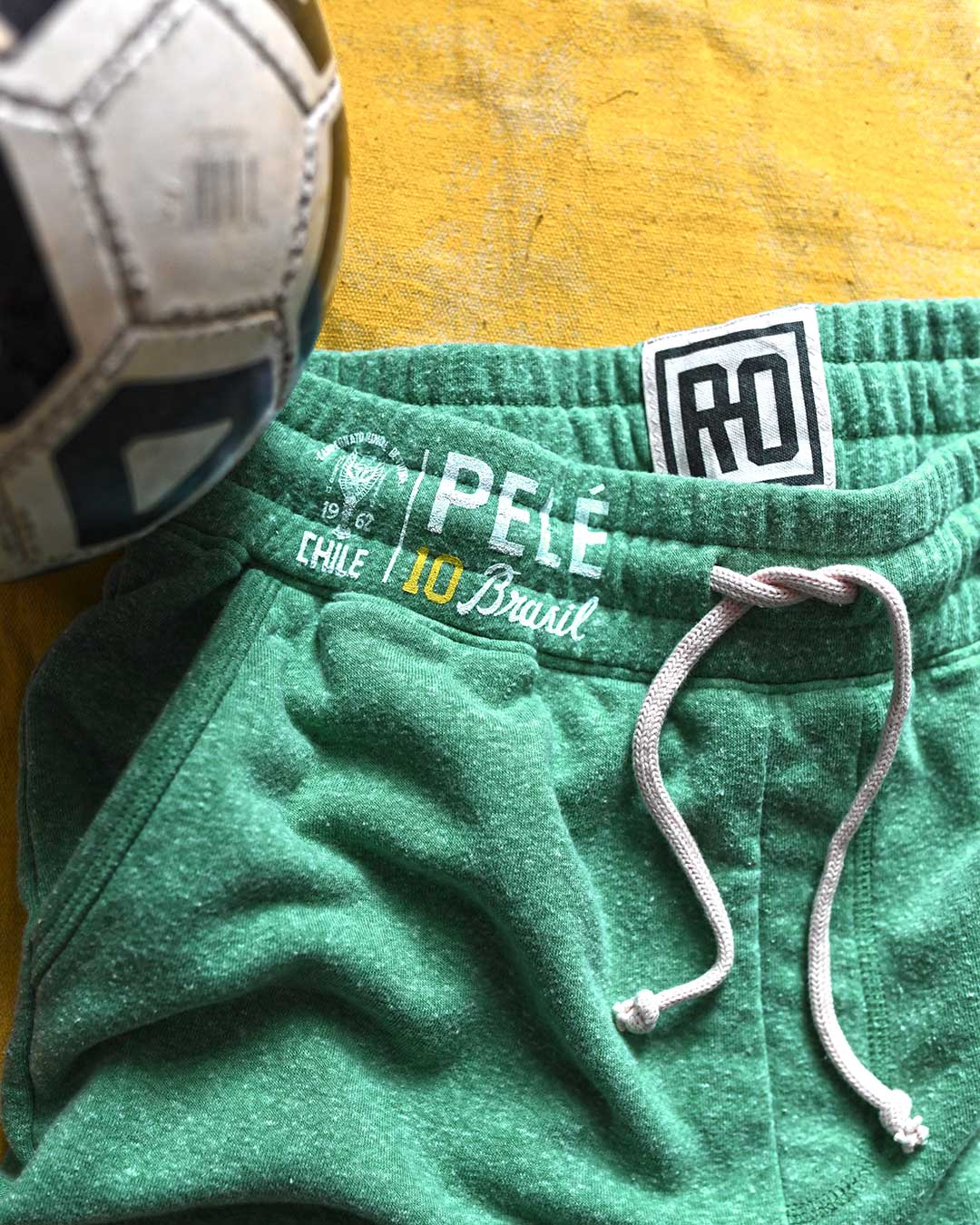 Pelé 1962 Brasil Green Shorts - Roots of Fight