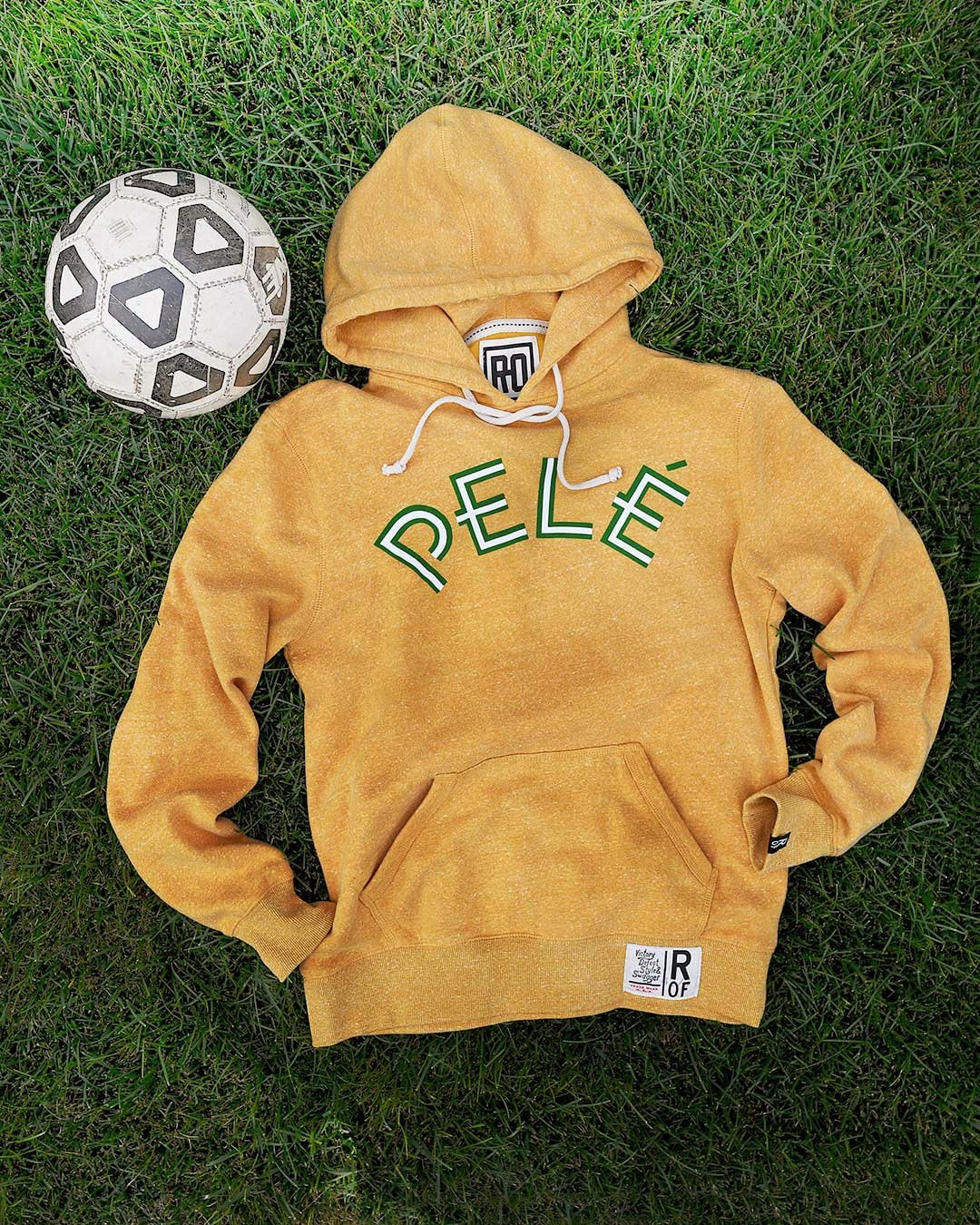 Pelé Brasil #10 Yellow Pullover Hoody - Roots of Fight