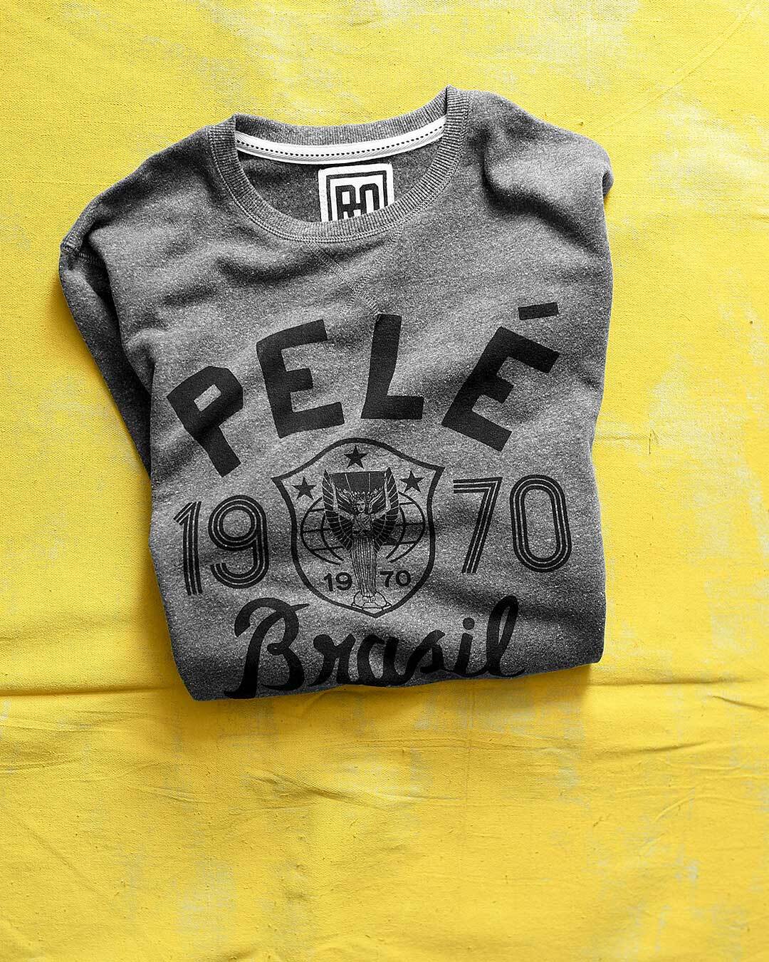 Pelé Brasil Grey Sweatshirt - Roots of Fight