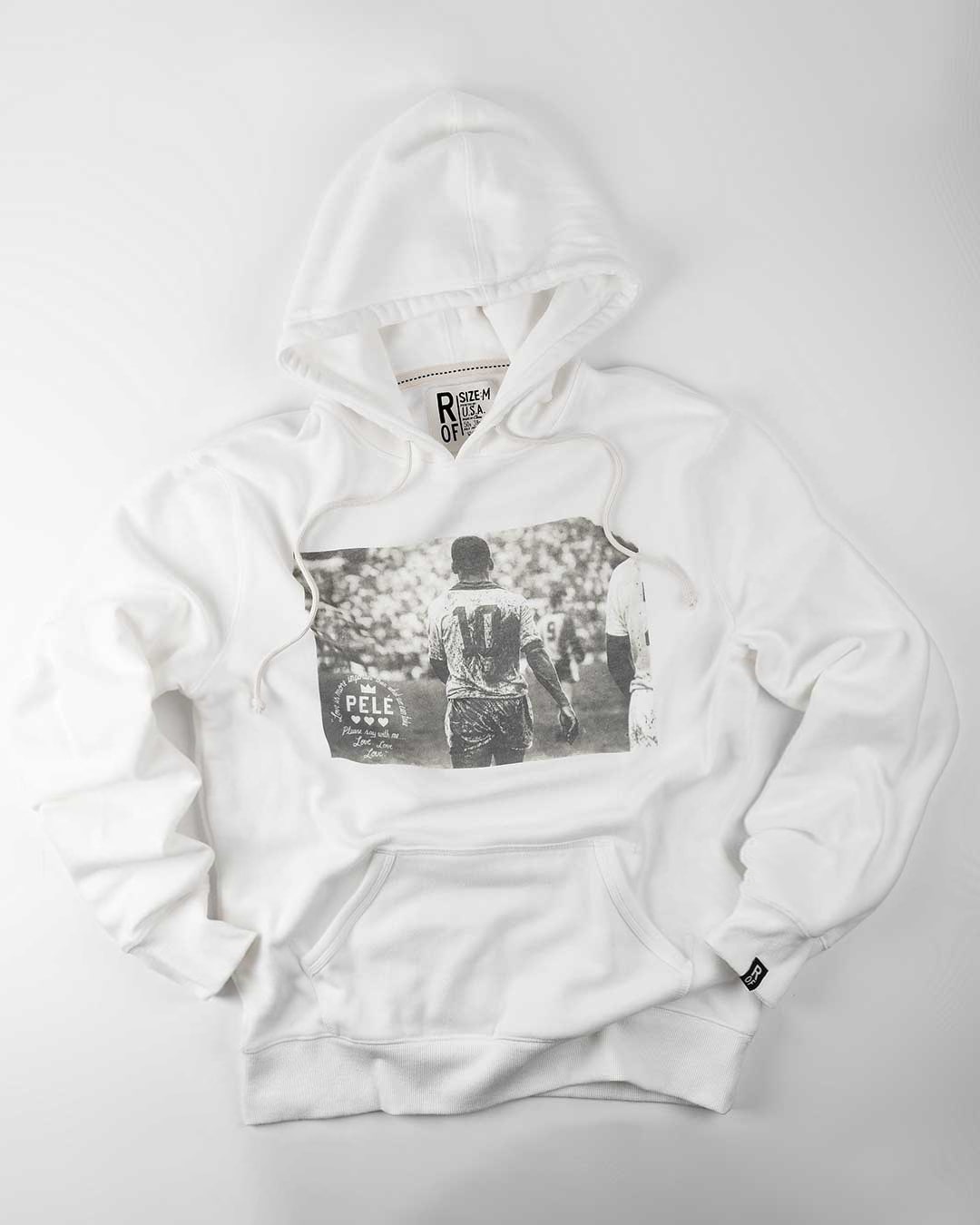 Pelé Tribute - Ivory PO Hoody - Roots of Fight